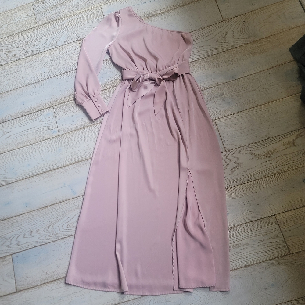 Minimalist Pink Asymmetric One-Shoulder Dress